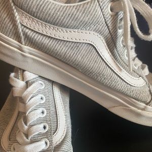 Vans white an gray striped